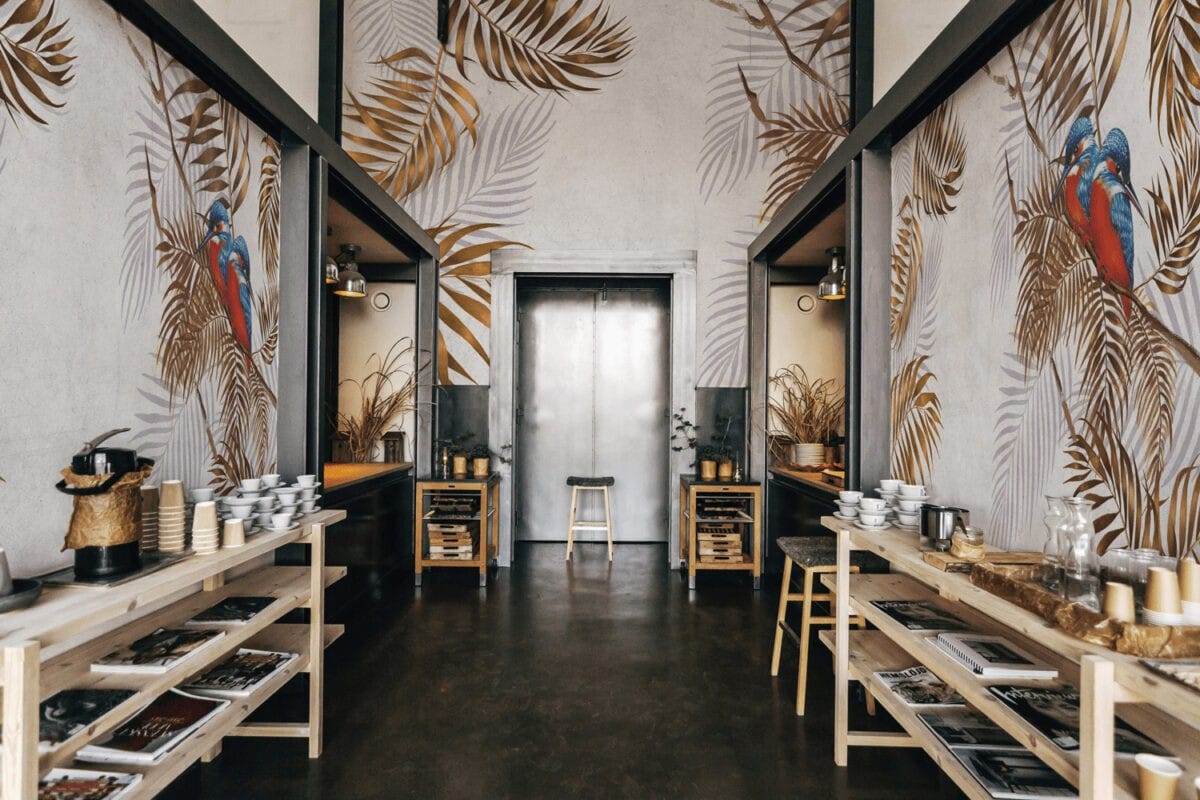 Kingfisher GOLD Palm Wallpaper - Image 7