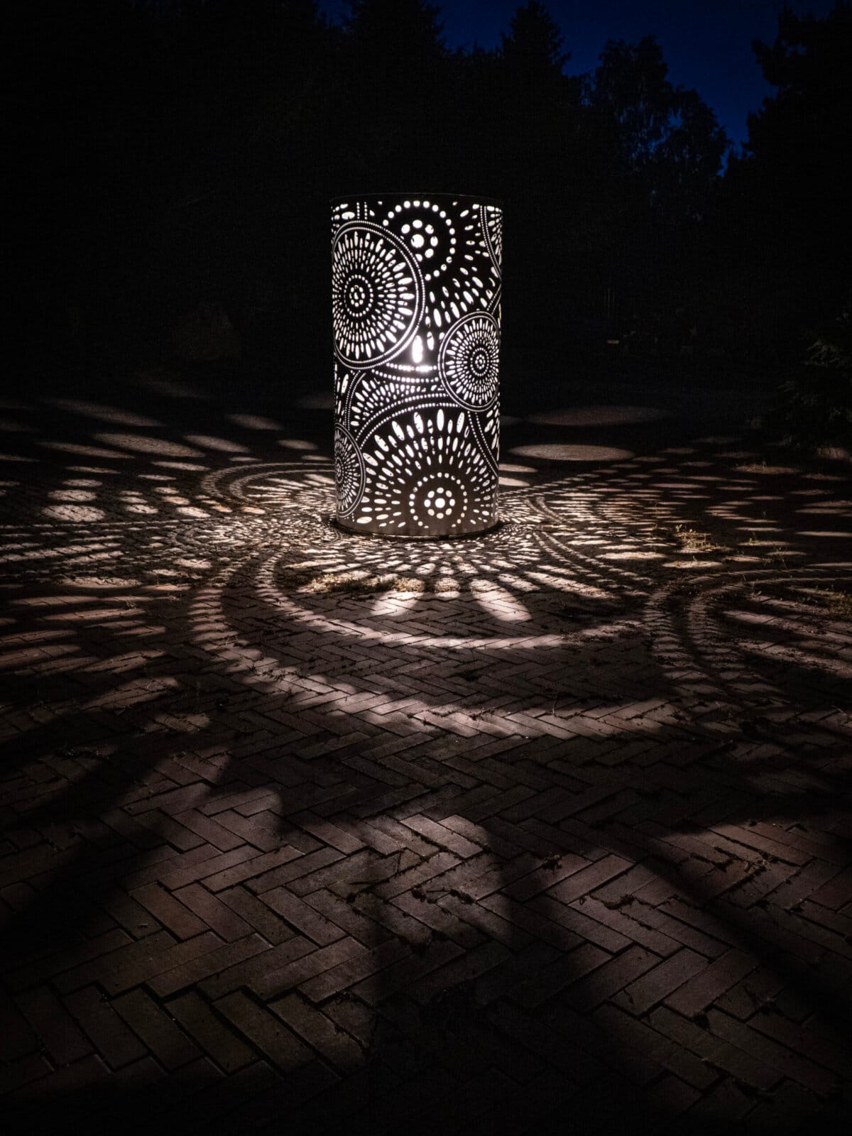 Lampion z latarnią ogrodową Raw Mandala - obrazek 8